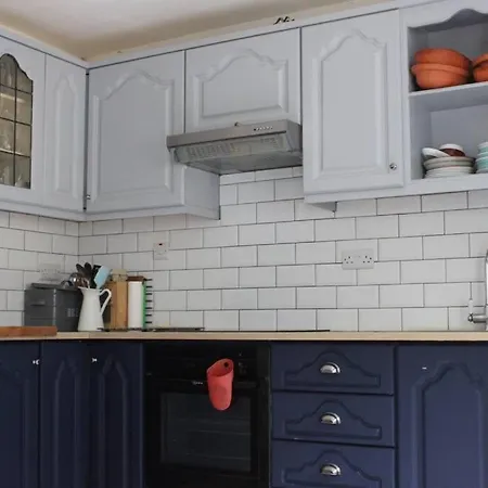 Riverside For Rent In Centre Holiday home *